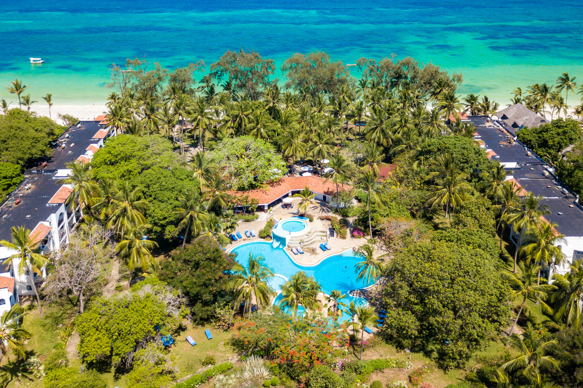 Diani Sea Resort – All-Inclusive Beach Resort in Kenya